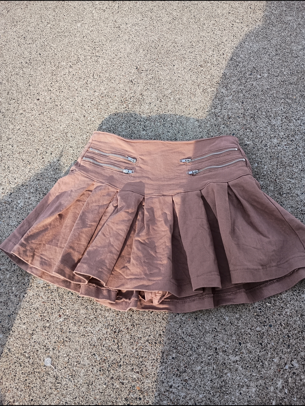 Windsor Mauve Pleated Skater Mini Skirt with Front Zippers